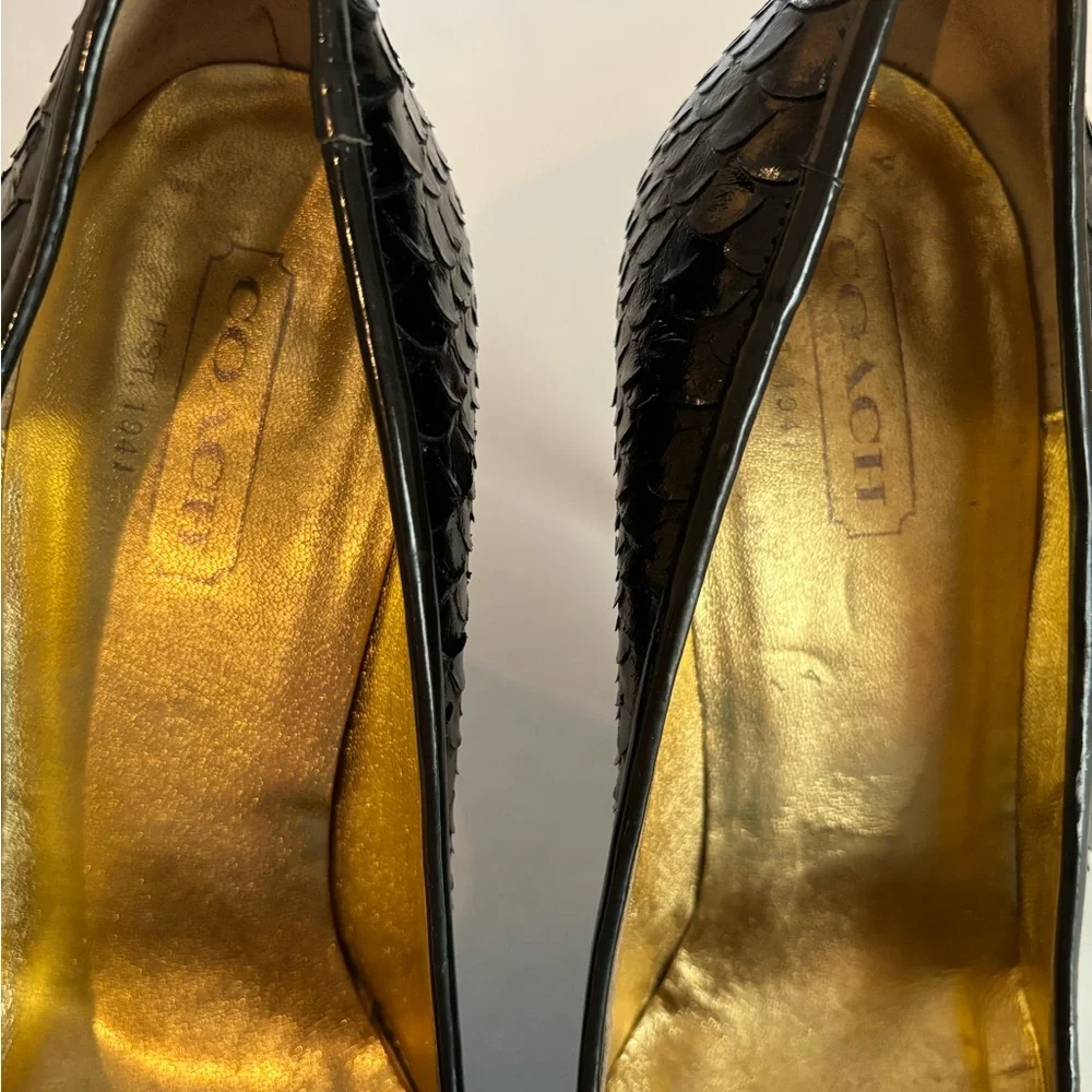 COACH Stela Sz 7.5 Black Textured Women's Heels